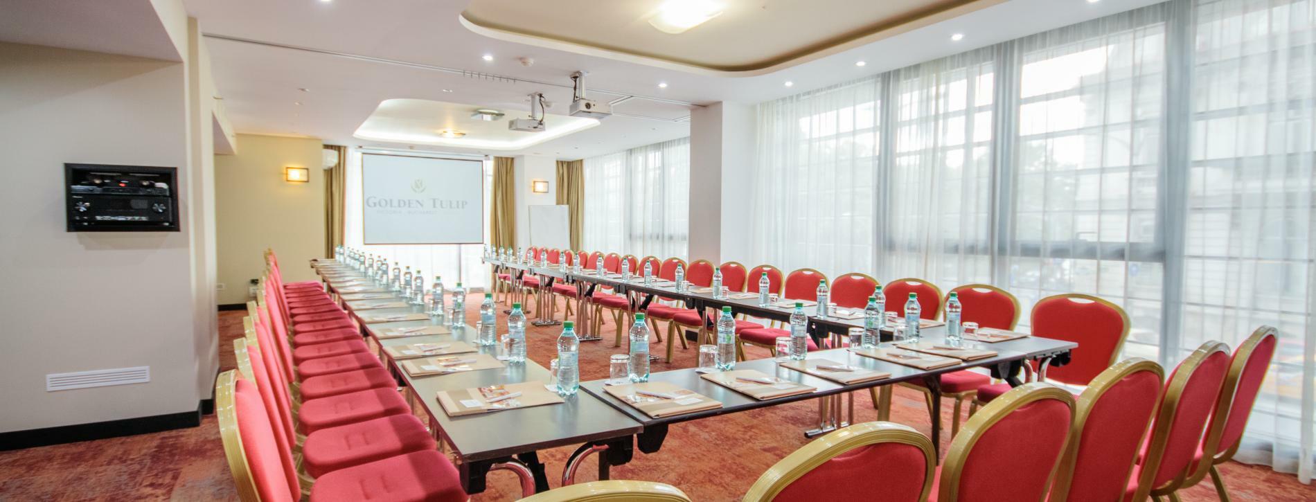 Golden Tulip Victoria Hotel 4*