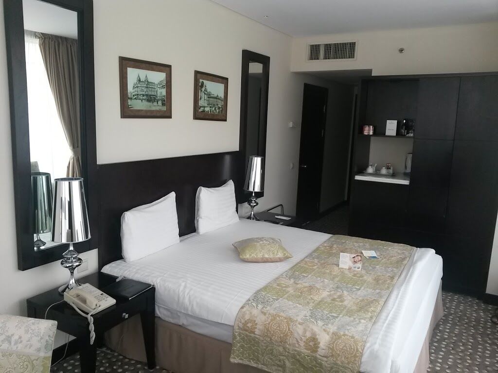Hotel Golden Tulip Victoria Bucureşti